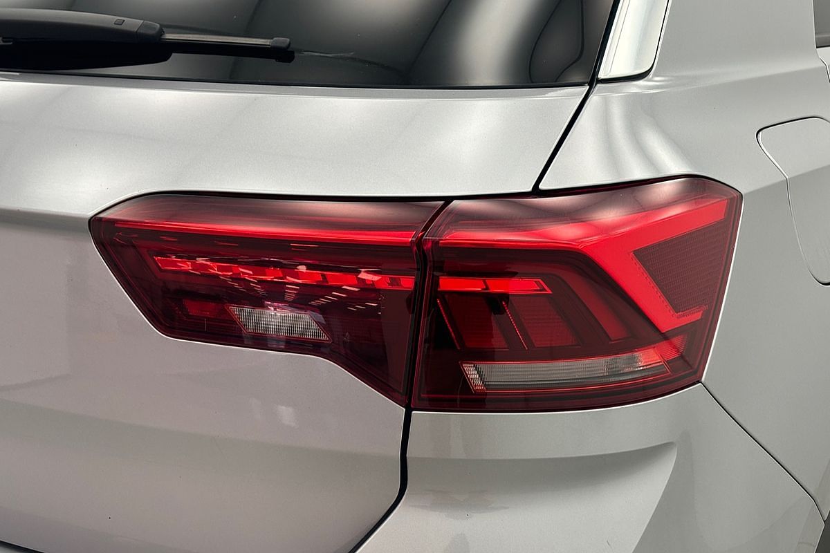 2022 Volkswagen old T-Roc 110TSI Style D11