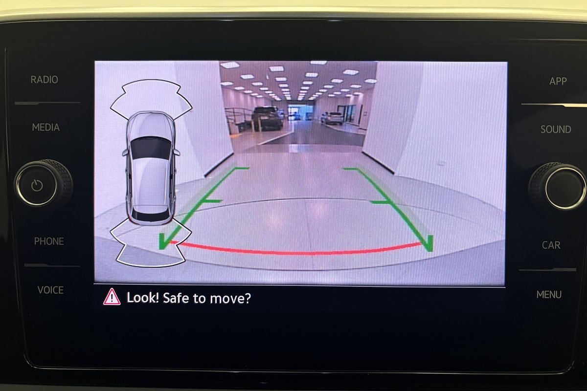 2022 Volkswagen old T-Roc 110TSI Style D11