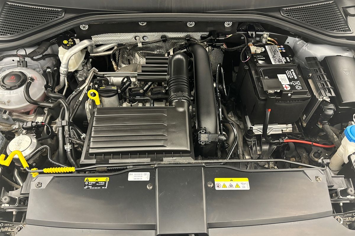 2022 Volkswagen old T-Roc 110TSI Style D11