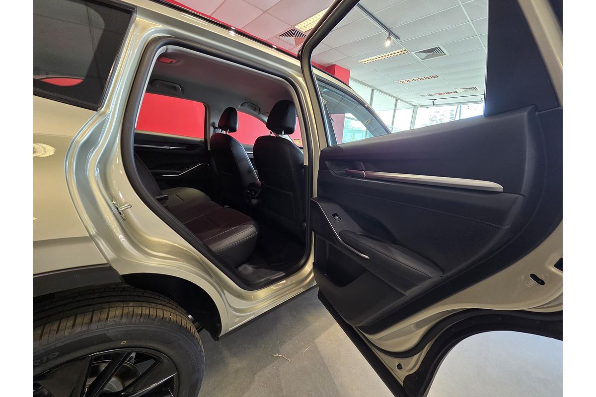 2025 GWM Haval H6 Lux B01