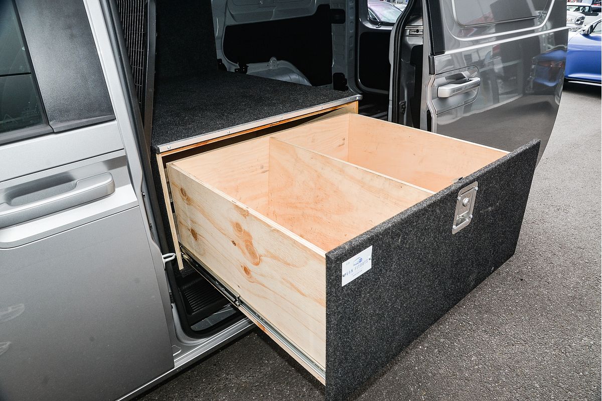 2024 Hyundai STARIA LOAD US4.V2