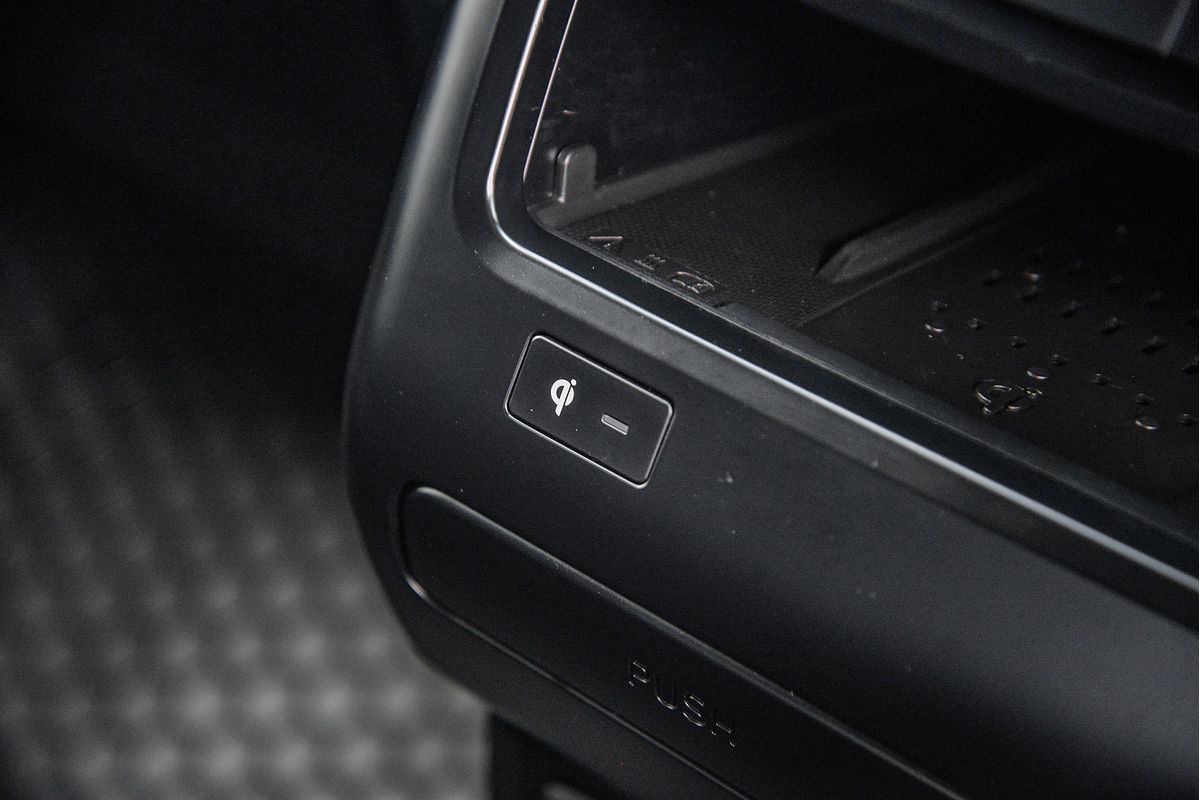 2024 Hyundai STARIA LOAD US4.V2