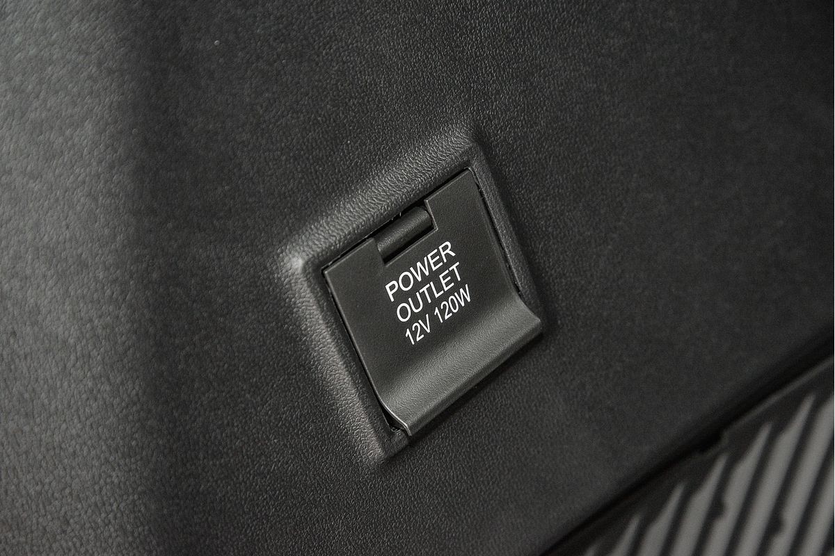 2025 MG QS Essence IS31