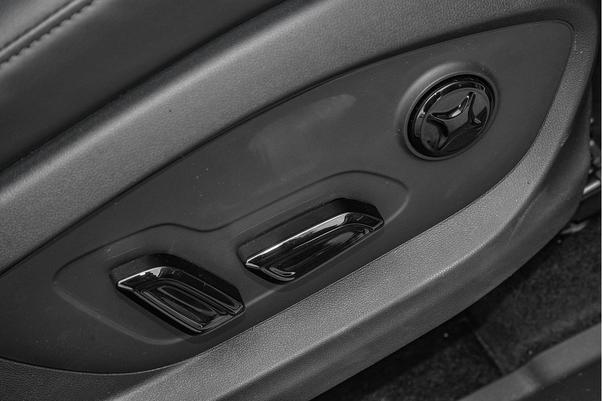 2025 MG QS Essence IS31