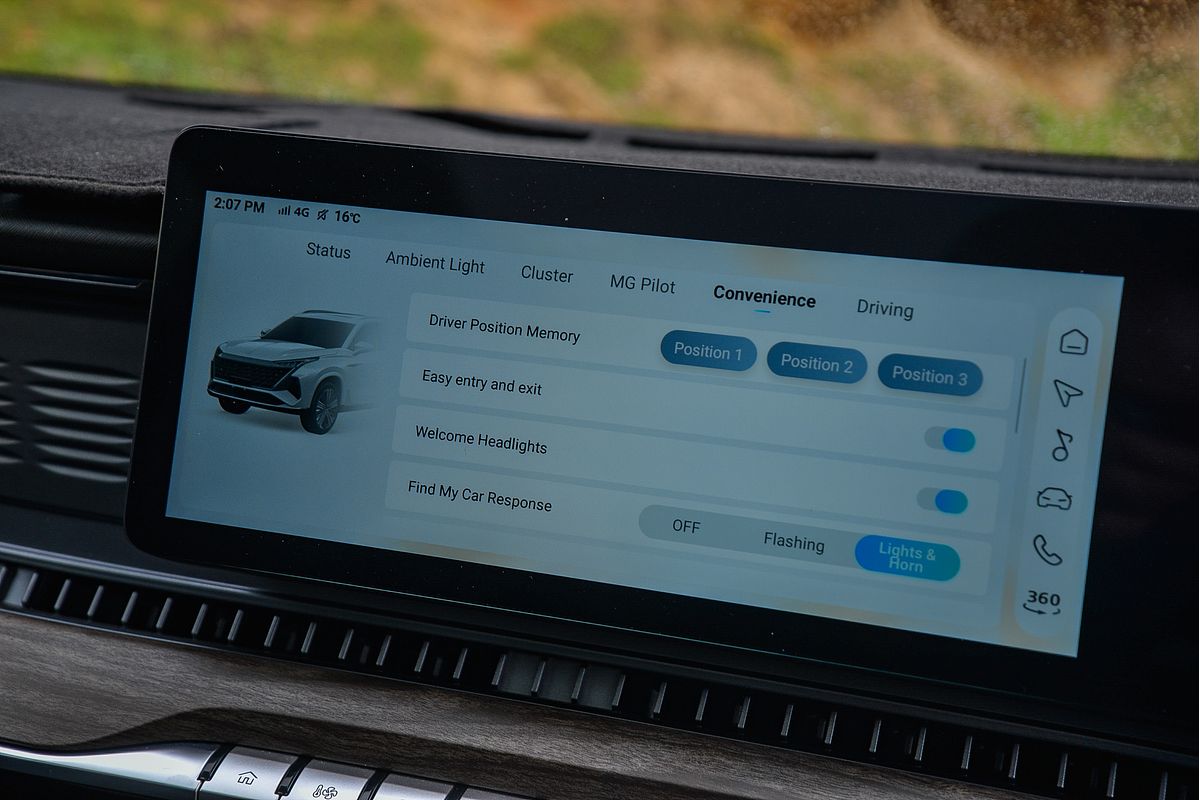 2025 MG QS Essence IS31