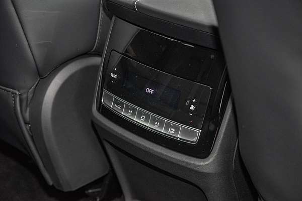 2025 MG QS Essence IS31