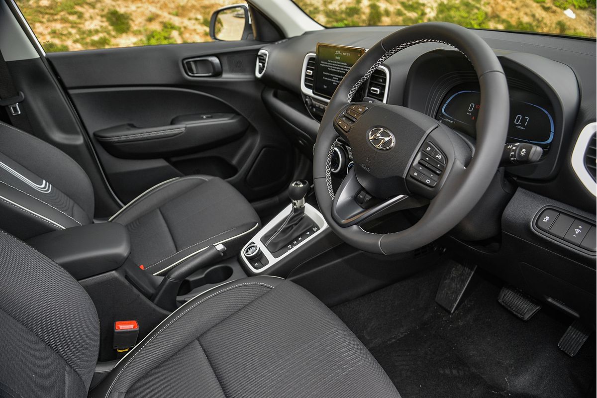 2025 Hyundai Venue Elite QX.V5