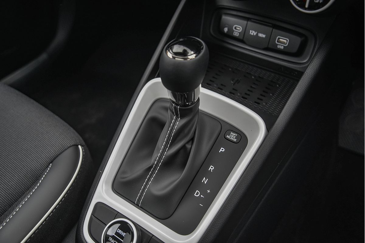 2025 Hyundai Venue Elite QX.V5