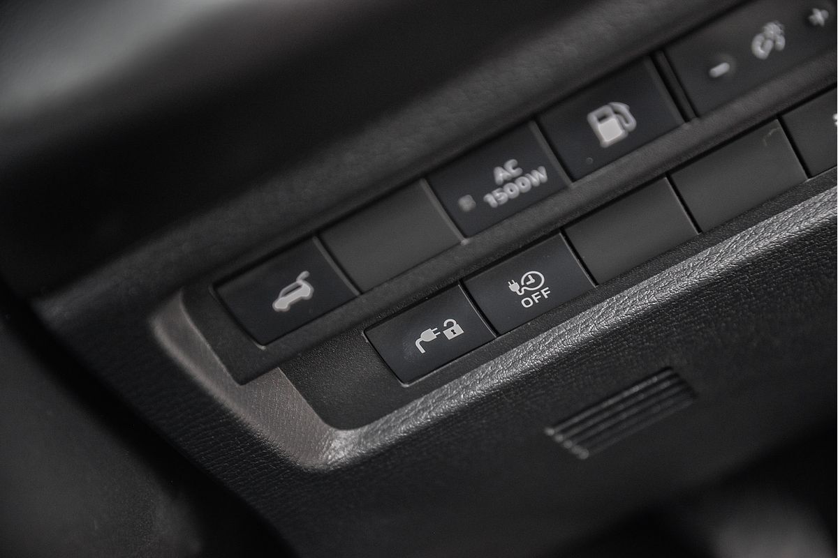 2022 Mitsubishi Outlander PHEV Aspire ZM