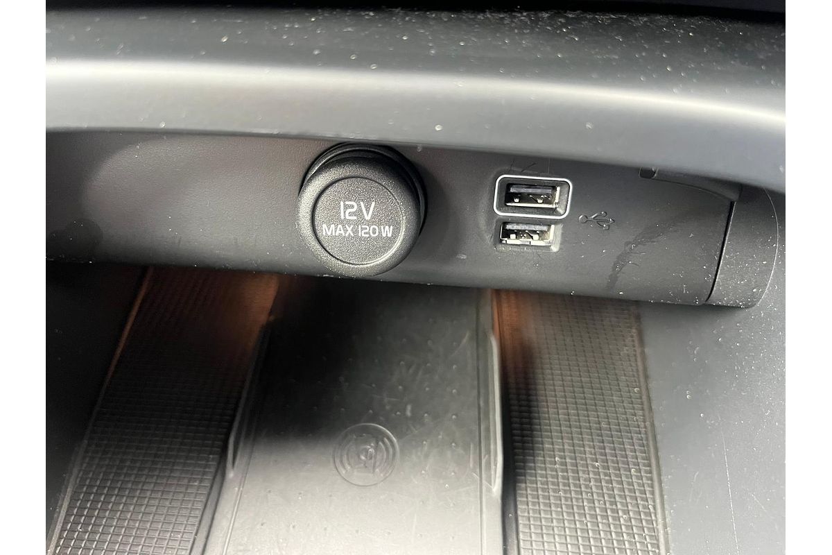 2021 Volvo XC40 Recharge Plug-In Hybrid