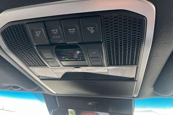 2023 Toyota Landcruiser Sahara FJA300R