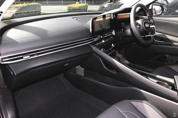 2025 Hyundai i30 Premium CN7.V2