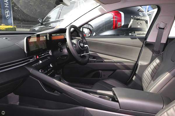 2025 Hyundai i30 Premium CN7.V2