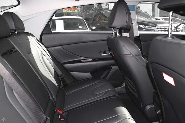 2025 Hyundai i30 Premium CN7.V2