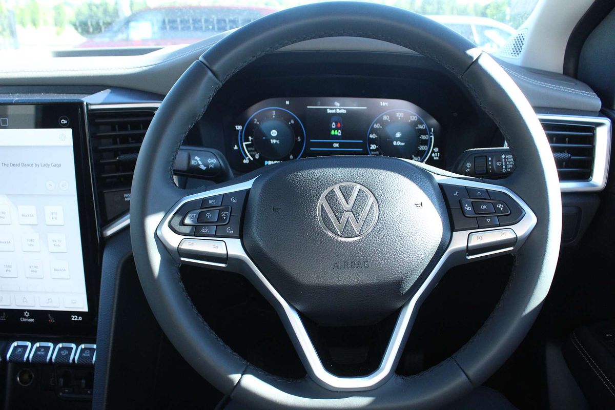 2024 Volkswagen Amarok TDI600 Style NF 4X4