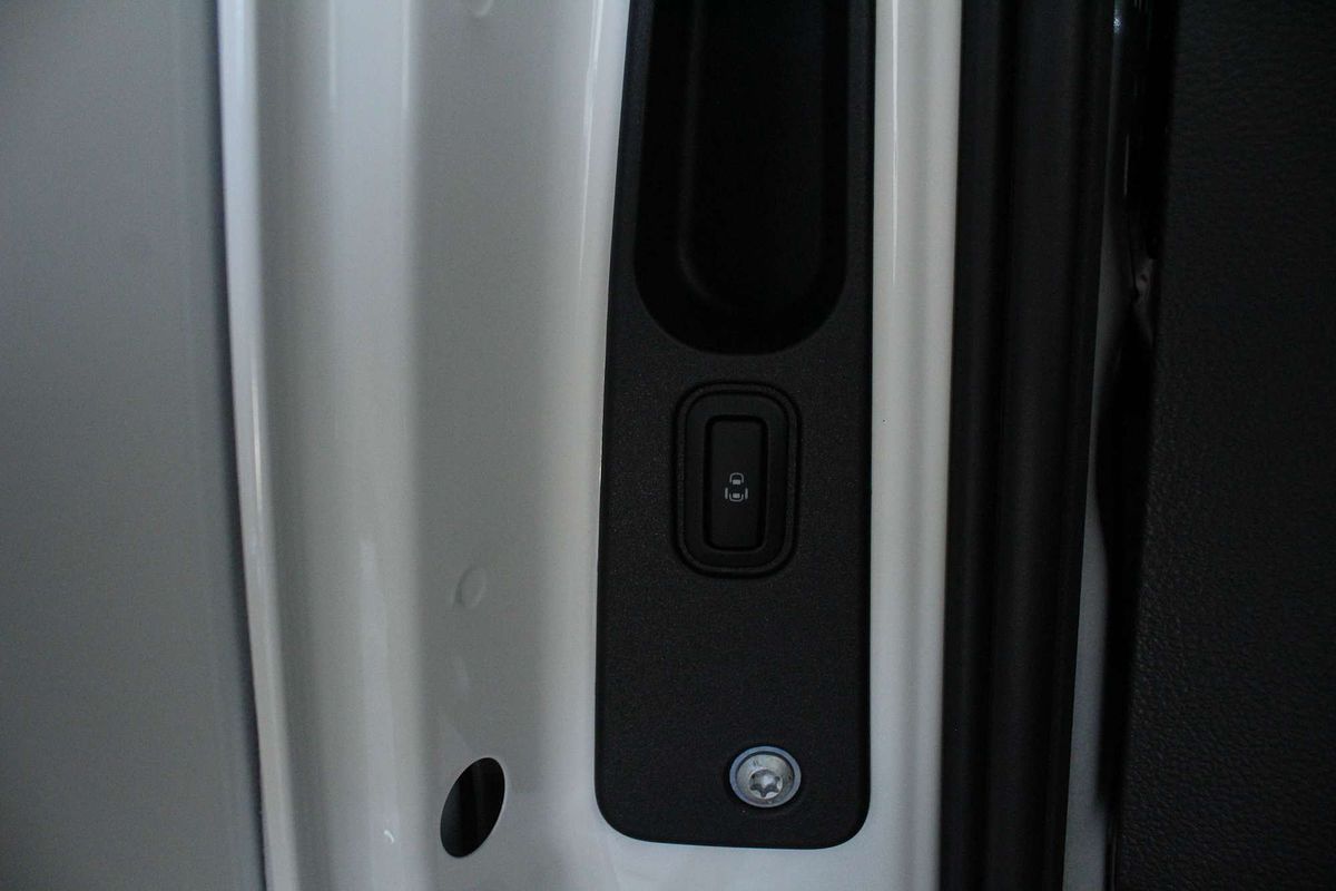 2025 Volkswagen Caddy TDI320 5 SWB