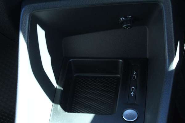 2025 Volkswagen Caddy TDI320 5 SWB