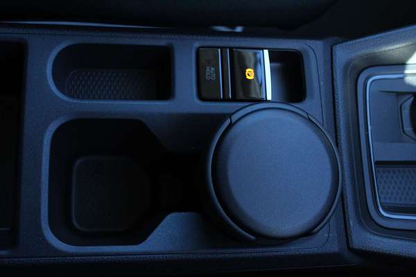 2025 Volkswagen Caddy TDI320 5 SWB