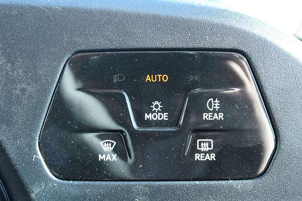 2025 Volkswagen Caddy TDI320 5 SWB