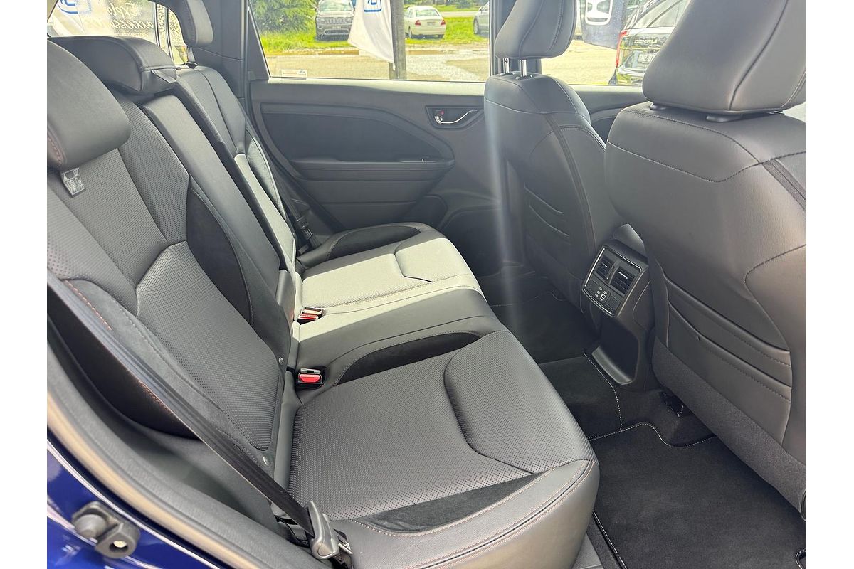 2025 Subaru Forester Hybrid Touring S6