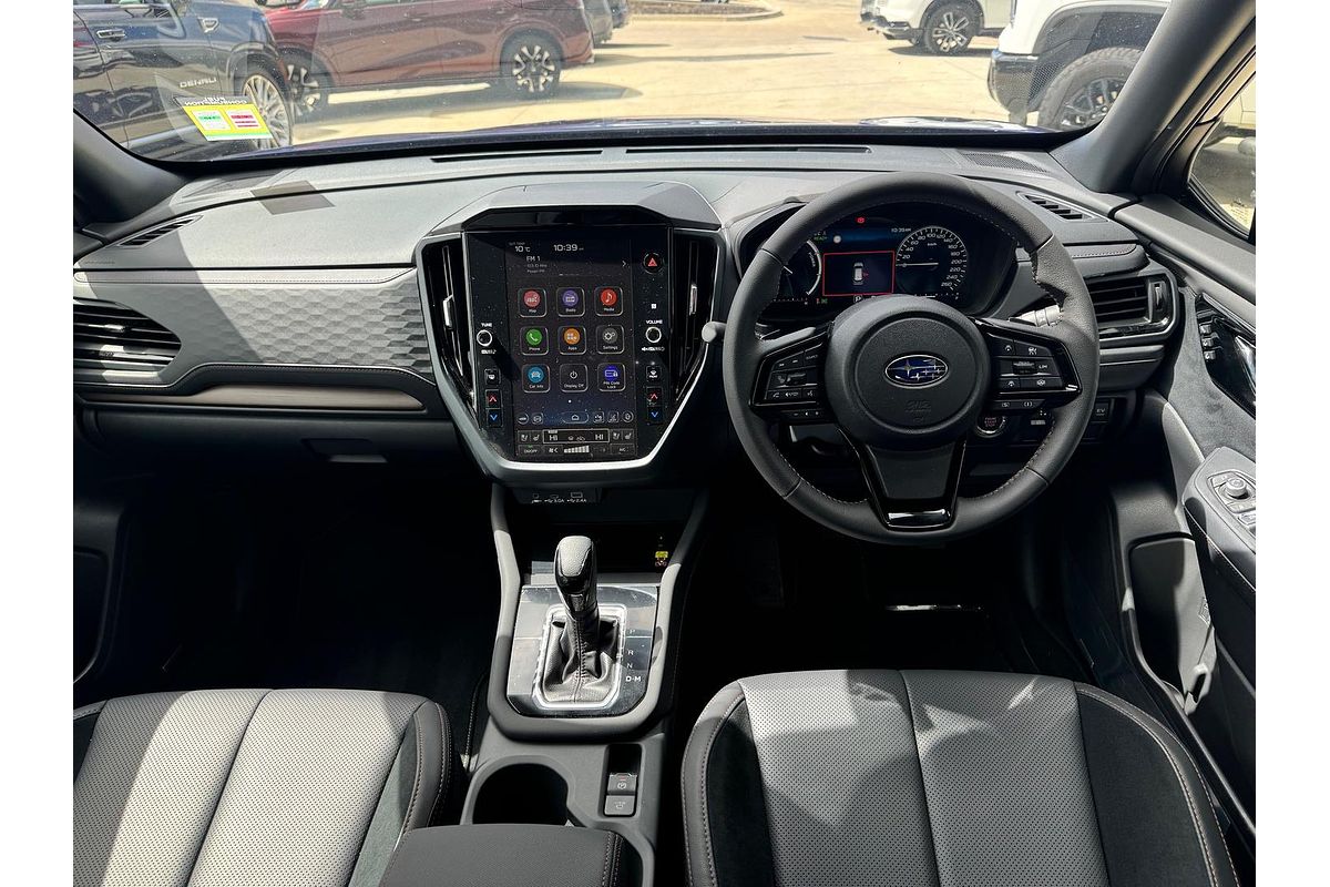 2025 Subaru Forester Hybrid Touring S6