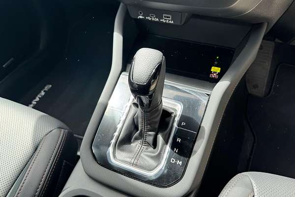 2025 Subaru Forester Hybrid Touring S6