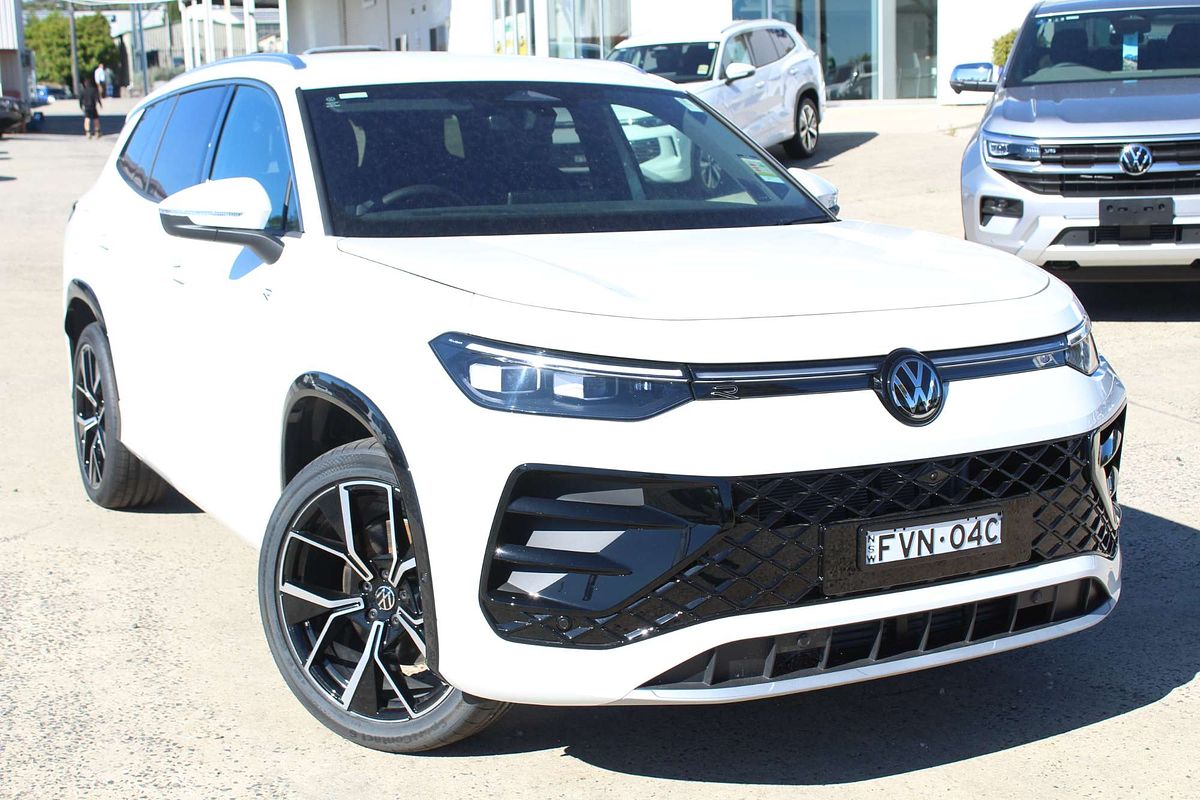 2025 Volkswagen Tayron 195TSI R-Line R4