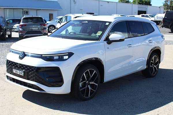 2025 Volkswagen Tayron 195TSI R-Line R4