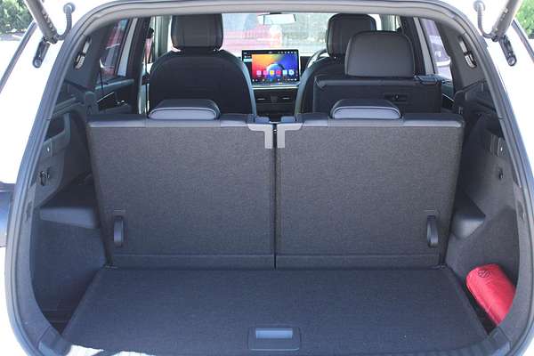 2025 Volkswagen Tayron 195TSI R-Line R4