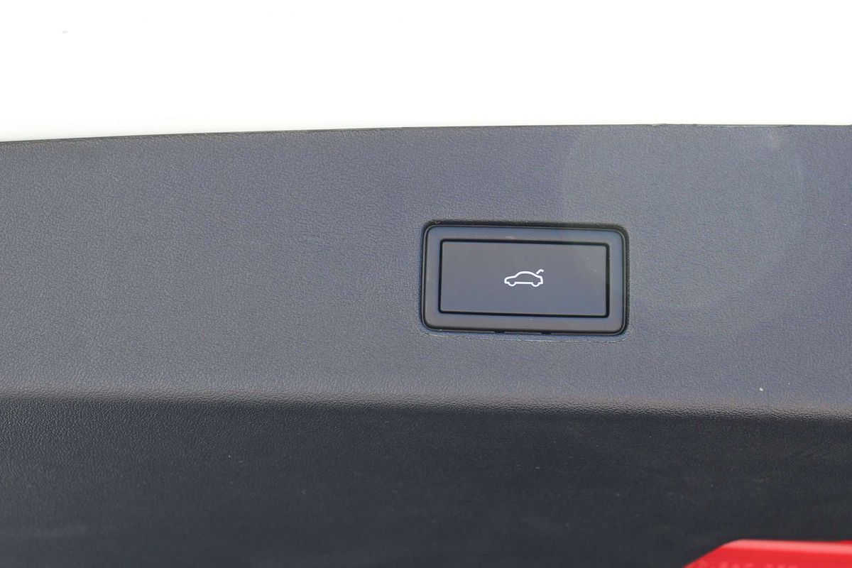 2025 Volkswagen Tayron 195TSI R-Line R4