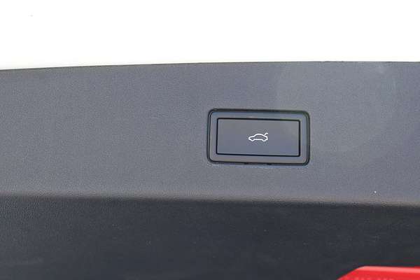 2025 Volkswagen Tayron 195TSI R-Line R4