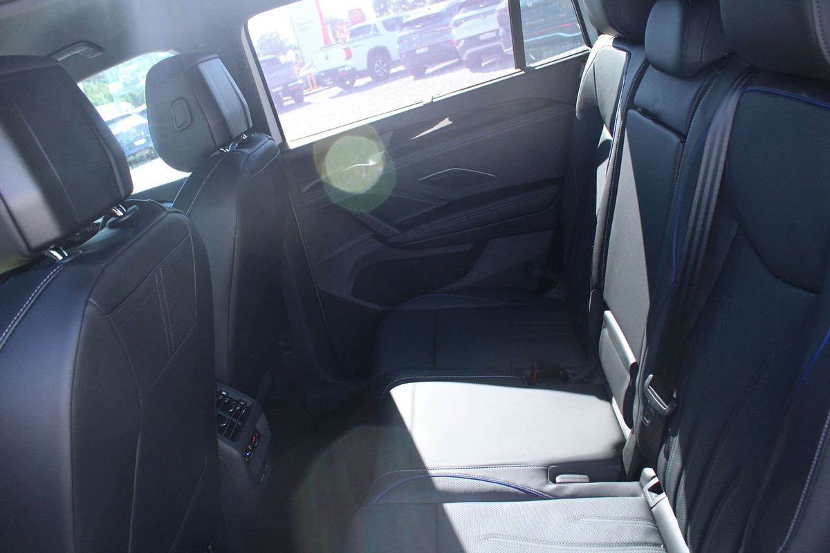 2025 Volkswagen Tayron 195TSI R-Line R4