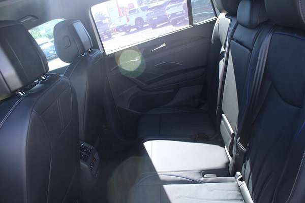 2025 Volkswagen Tayron 195TSI R-Line R4