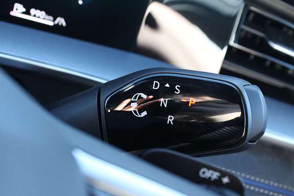 2025 Volkswagen Tayron 195TSI R-Line R4