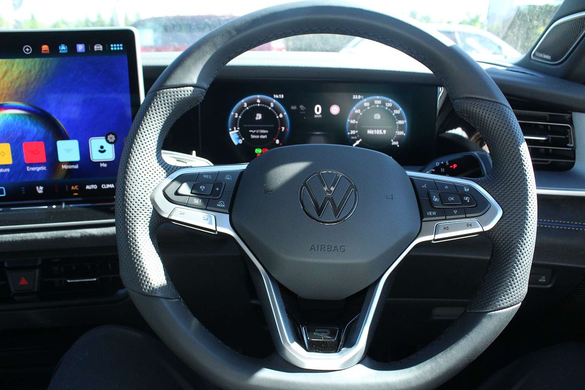 2025 Volkswagen Tayron 195TSI R-Line R4