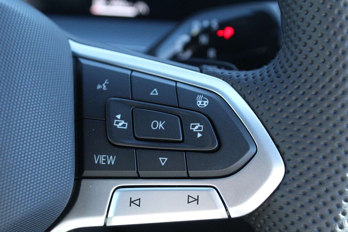 2025 Volkswagen Tayron 195TSI R-Line R4