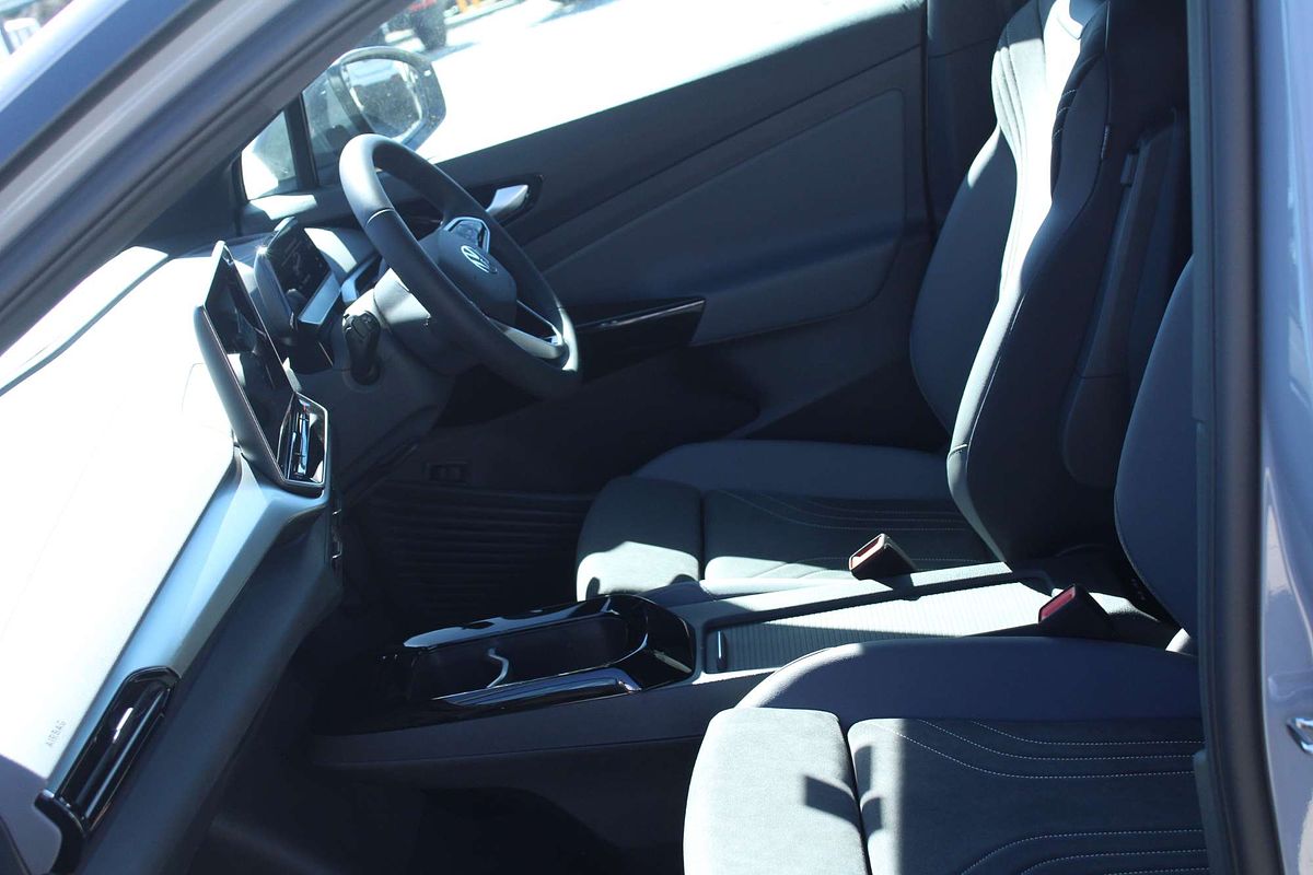 2025 Volkswagen ID.4 Pro E2