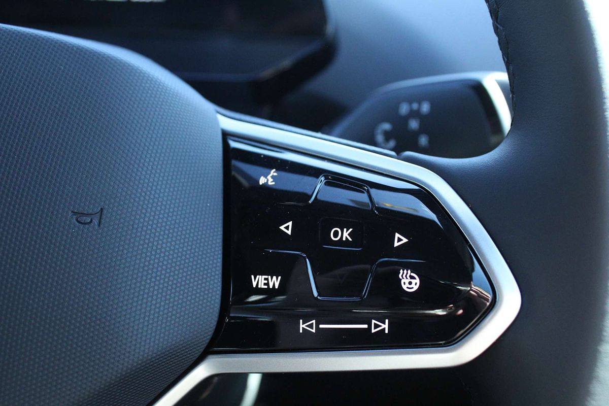 2025 Volkswagen ID.4 Pro E2