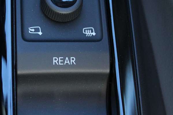 2025 Volkswagen ID.4 Pro E2