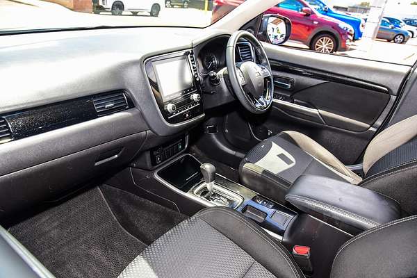 2020 Mitsubishi Outlander ES ZL