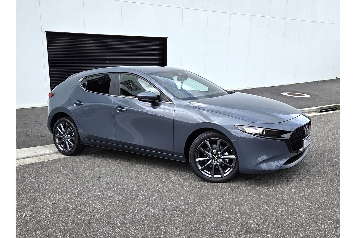 MAZDA3 R 6AUTO HATCH G20 EVOLVE MAZDA3 R 6AUTO HATCH G20 EVOLVE