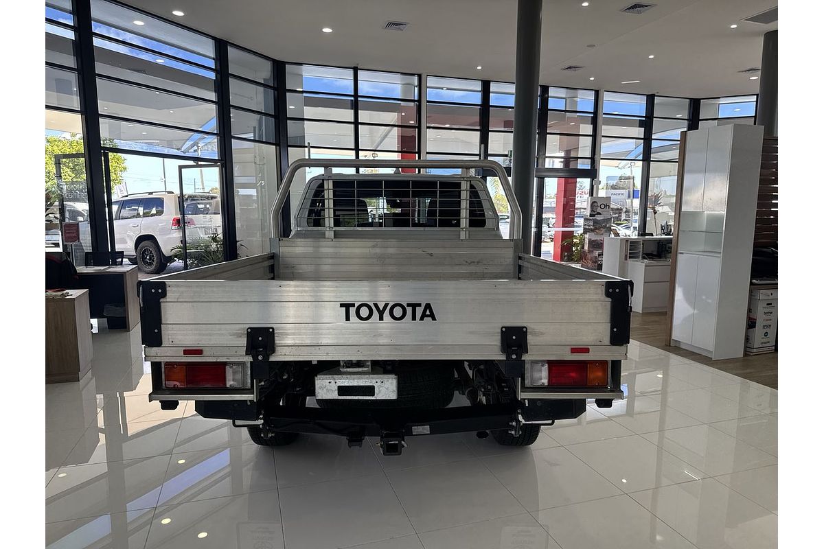 2023 Toyota Hilux SR5 GUN126R 4X4