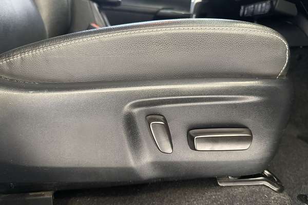 2023 Toyota Hilux SR5 GUN126R 4X4