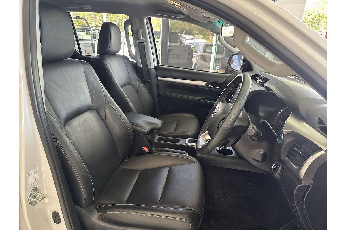 2023 Toyota Hilux SR5 GUN126R 4X4