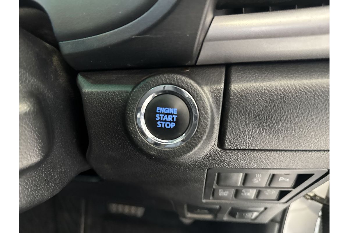 2023 Toyota Hilux SR5 GUN126R 4X4