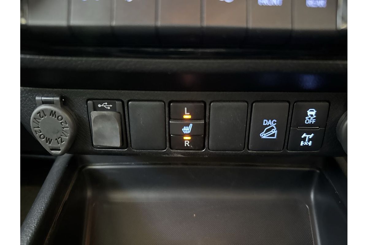 2023 Toyota Hilux SR5 GUN126R 4X4