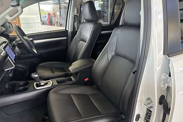 2023 Toyota Hilux SR5 GUN126R 4X4