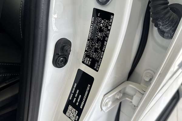 2023 Toyota Hilux SR5 GUN126R 4X4