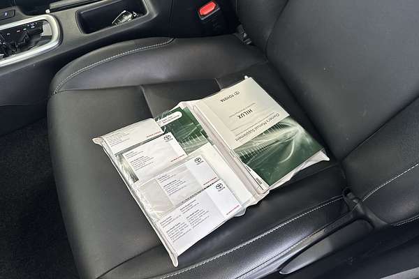 2023 Toyota Hilux SR5 GUN126R 4X4