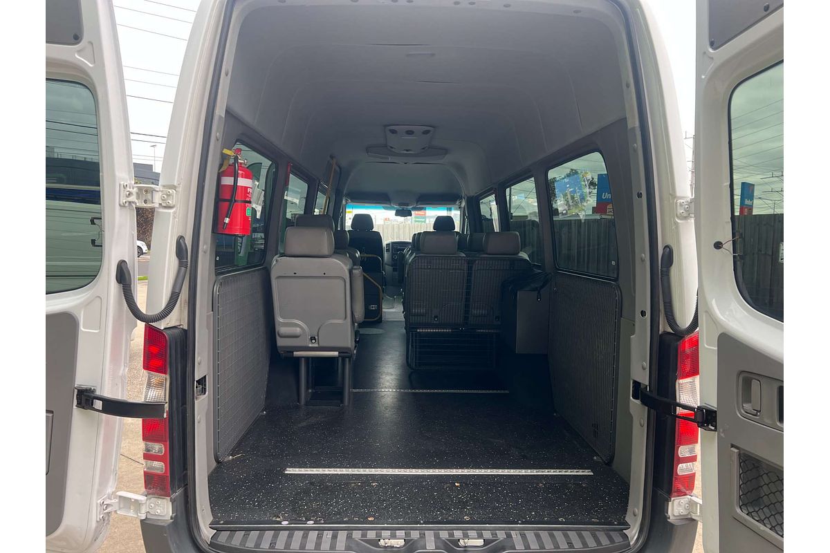 2009 Mercedes-Benz Sprinter 315CDI ELWB NCV3